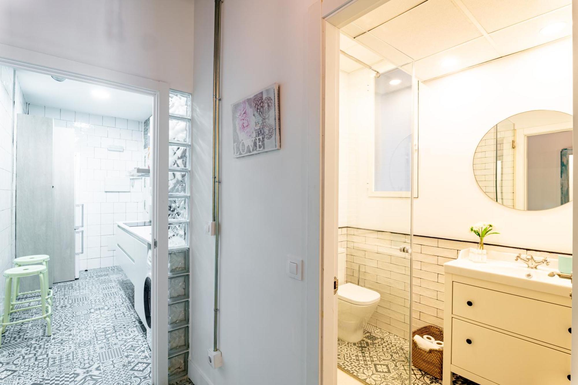 Vintage Apartment Near Puerta Del Sol Madrid Ngoại thất bức ảnh
