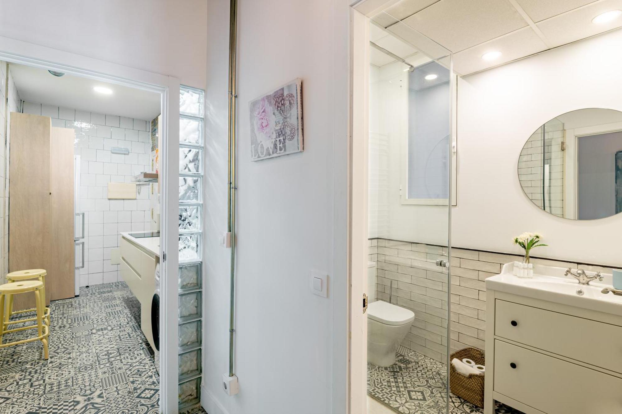 Vintage Apartment Near Puerta Del Sol Madrid Ngoại thất bức ảnh